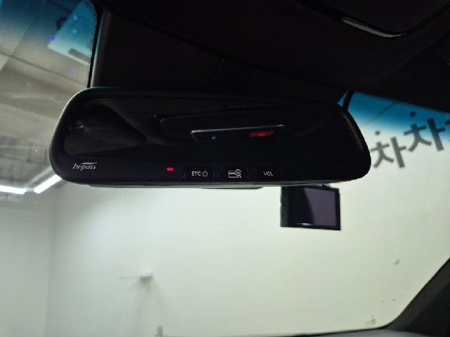 6081501546R17.jpg