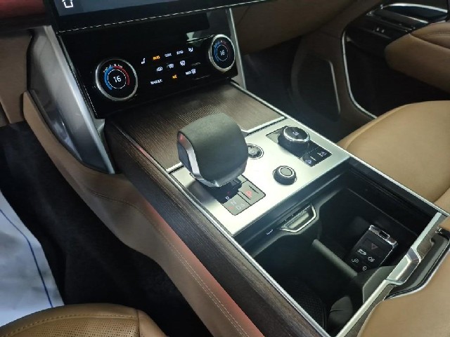 6051501908R8.jpg