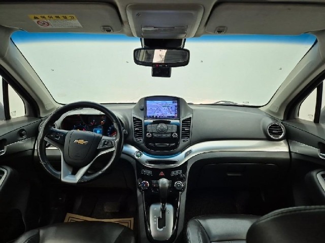 6081000808R7.jpg