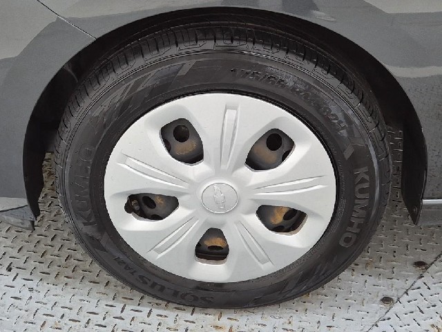 6081500183R17.jpg