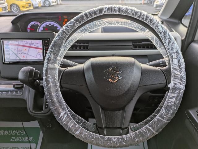 0541568A30260930W00519.jpg