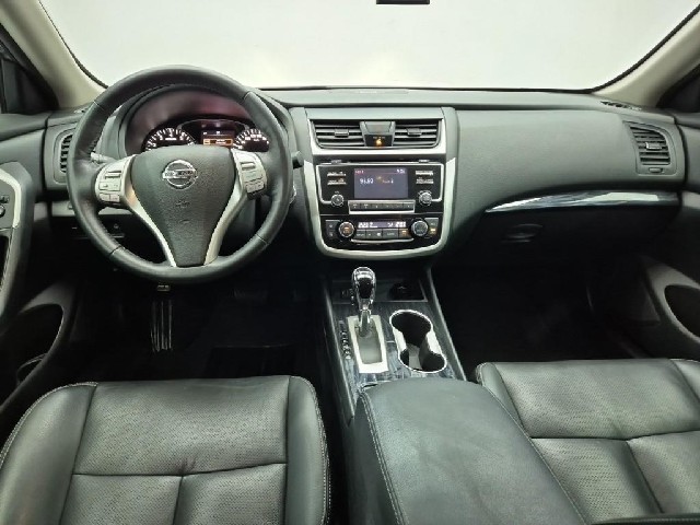 6081000765R7.jpg