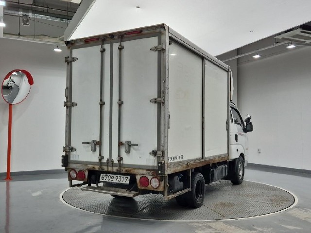 6081001307R3.jpg
