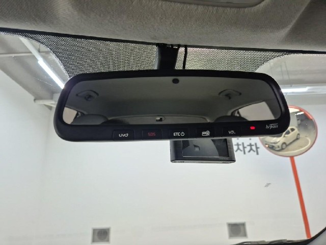 6081501517R15.jpg