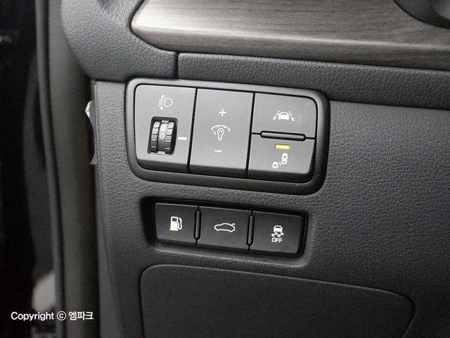3091502048R15.jpg