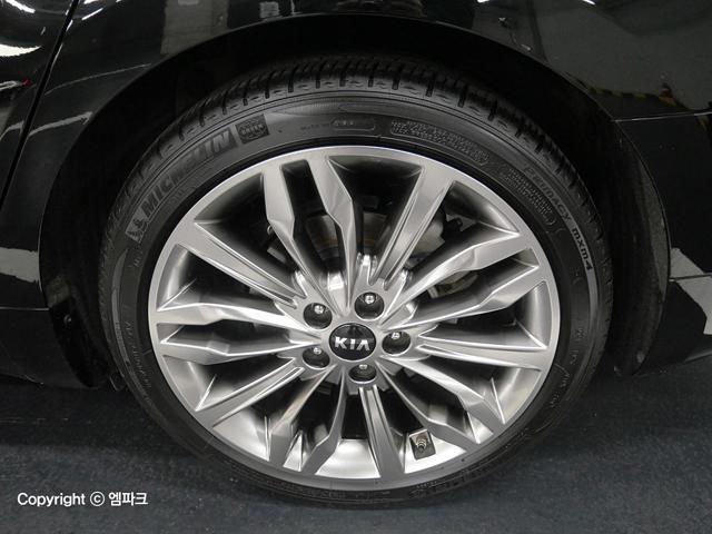 3091502048R18.jpg