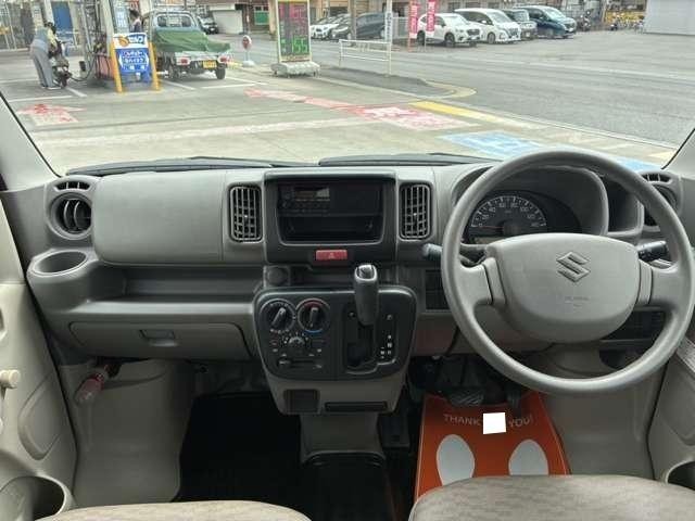 0121925A30260908W00104.jpg