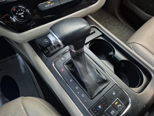 6071001093R8.jpg