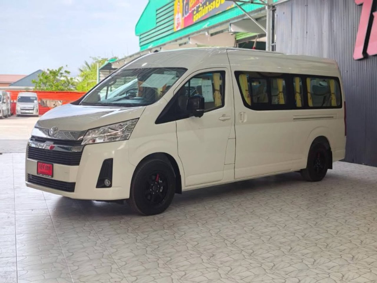 2026 Toyota Hiace, photo 1 of 1
