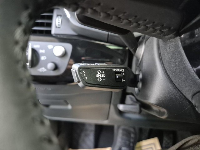 6071500764R16.jpg