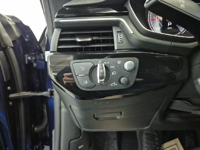 6071500764R19.jpg