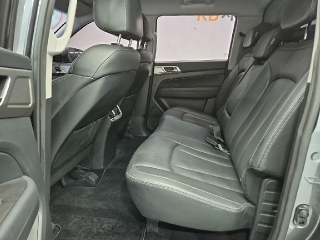 6071001631R12.jpg