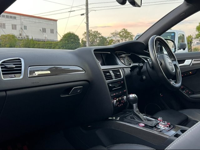 557ef38fe970e6dc010ef6fd2cc967e4.jpg