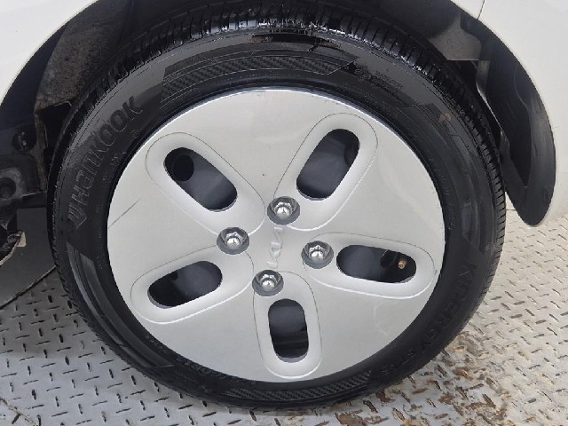 6081500598R17.jpg