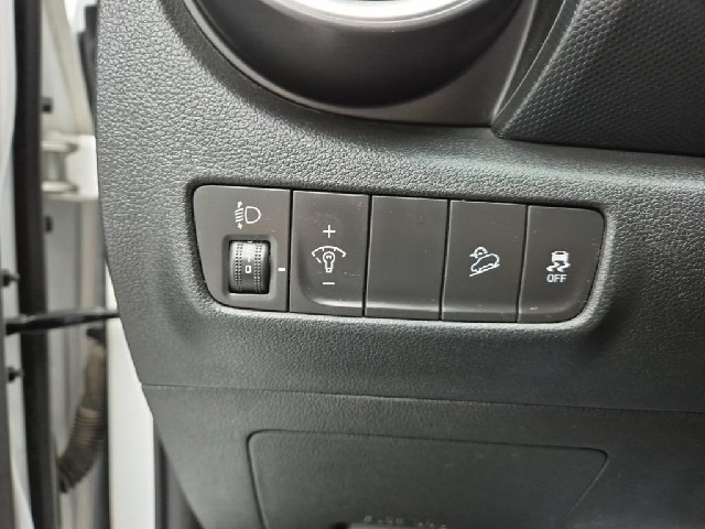 6081001280R17.jpg