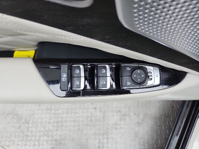 lotterental_111230332_5GFNQ_3.jpg