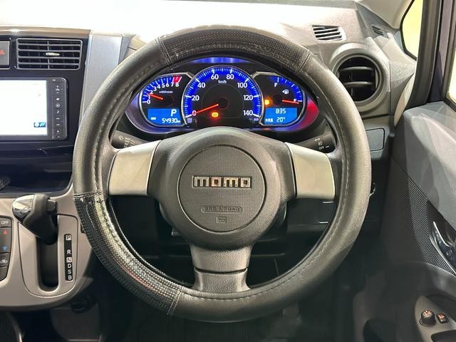 0509824A30261019W00316.jpg