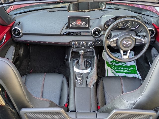 9512f97cb025444d45ace21cdf353042.jpg