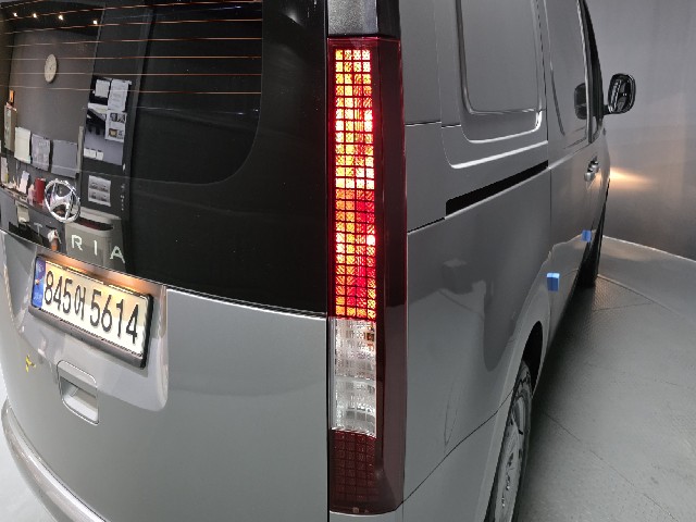 bd8278405483f8b01ea88a70c511d666.jpeg