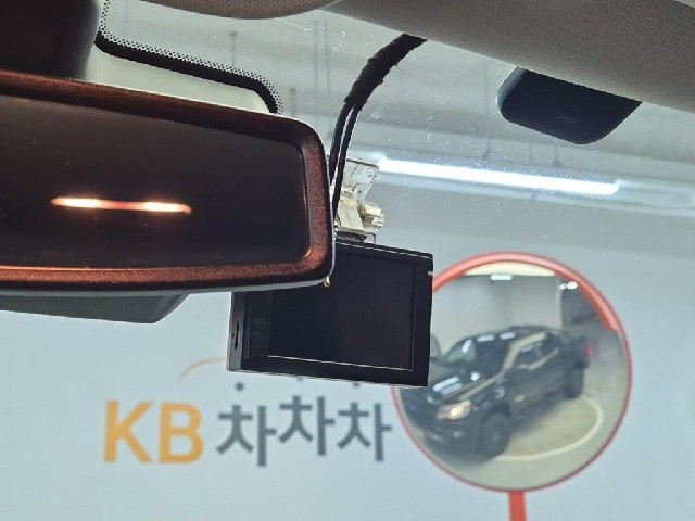 6091500641R17.jpg