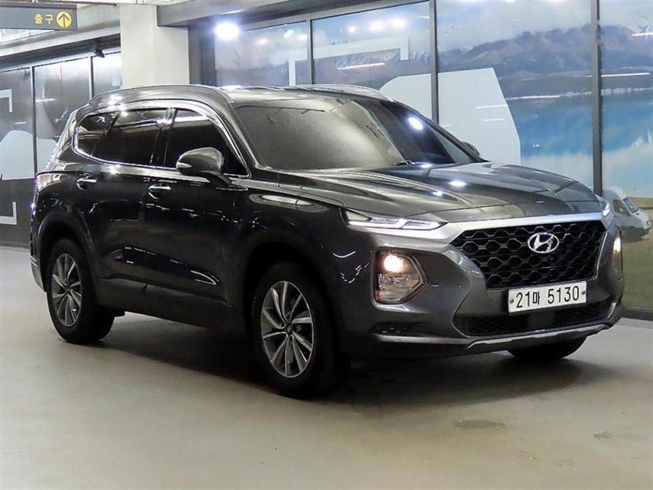 2019 Hyundai Santa, photo 1 of 1