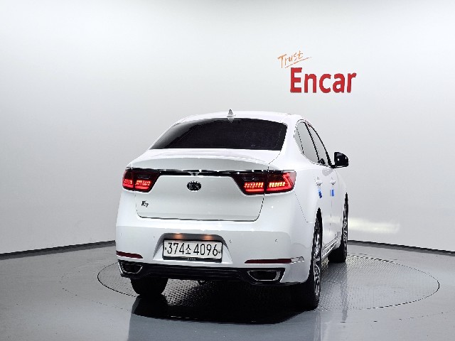 ebcde9d33a077cc5efbe04520ceb5798.jpeg