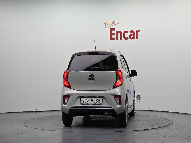 f954e26cee526de694cd3512e4181709.jpeg