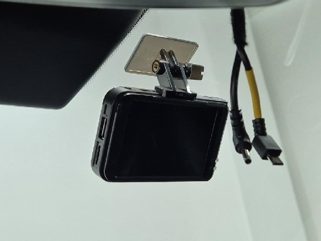 6091000324R16.jpg