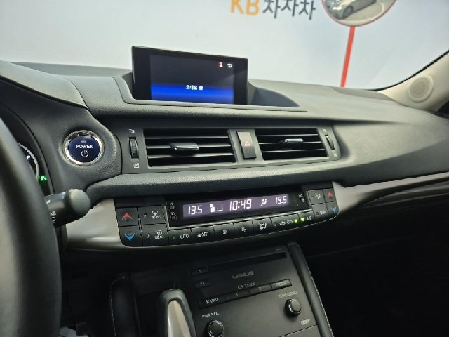 6051501994R17.jpg