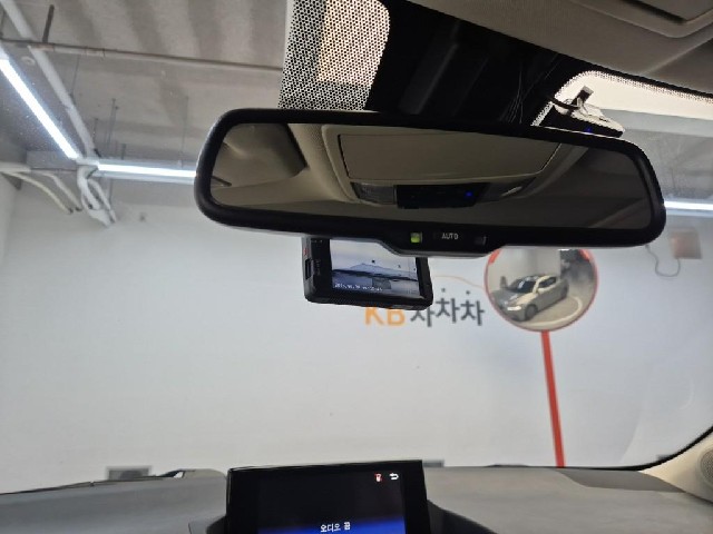 6051501994R18.jpg