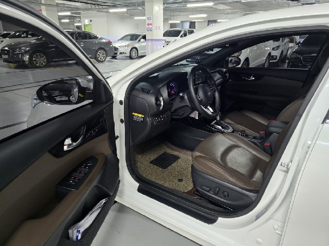 614ae8e3337c2c218f8e09032d42ae7c.jpeg