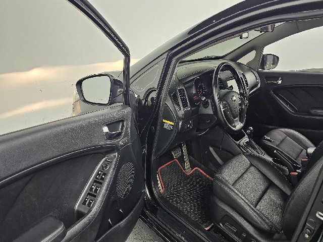 f15451e8de1e763ad50b91876b56445f.jpeg