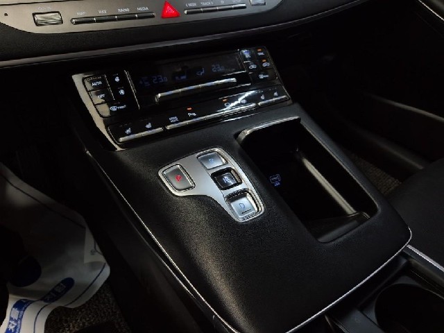 6091000624R8.jpg