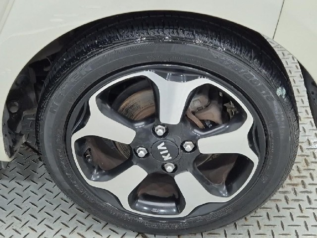 6081000324R20.jpg