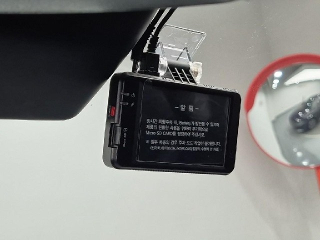 6091000811R16.jpg