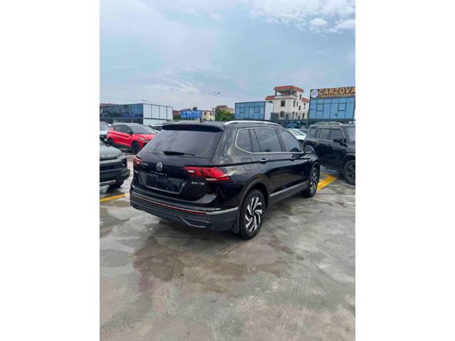 bcdd431d2eaa35e5a5b26d570896c2f9.jpeg