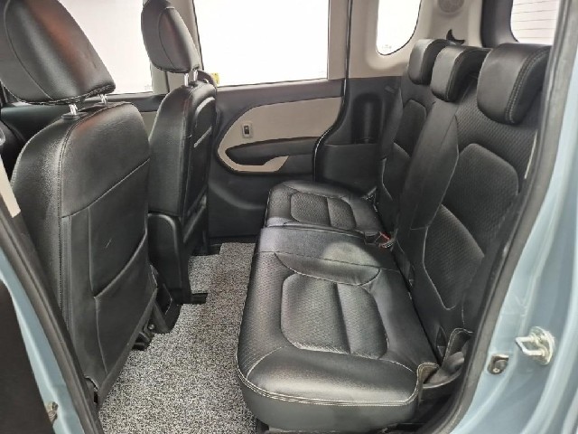 6081000628R12.jpg