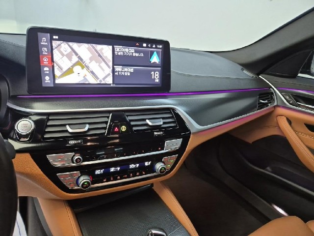6091501083R10.jpg