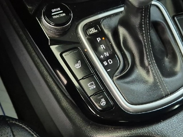 6081501562R17.jpg