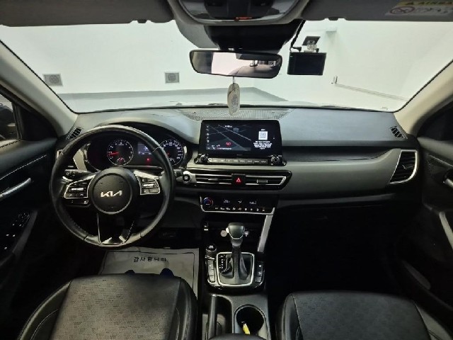 6081501562R7.jpg