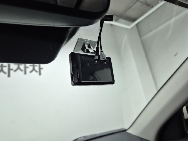 6081001742R16.jpg