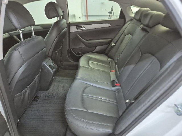 6081501753R12.jpg
