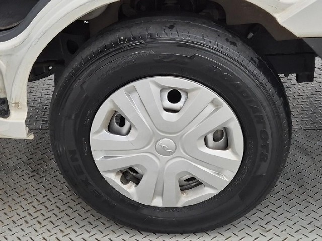 6071000124R19.jpg