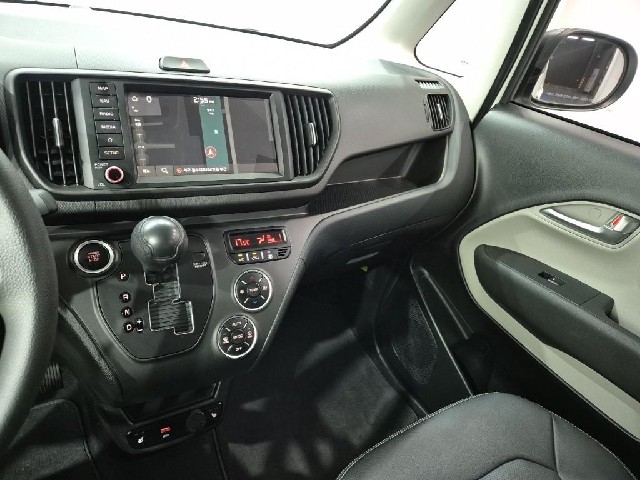 6071001973R10.jpg