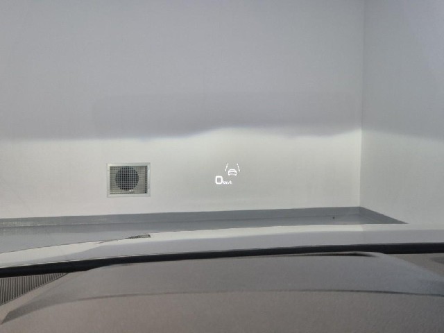 6051500655R17.jpg