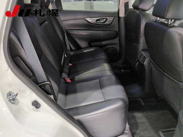 29a68f28a2425f251fb5cc1f1bb8910c.jpg