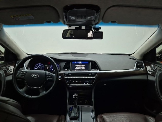 6071000182R7.jpg