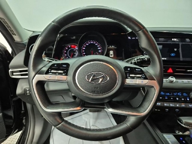 6081000209R9.jpg
