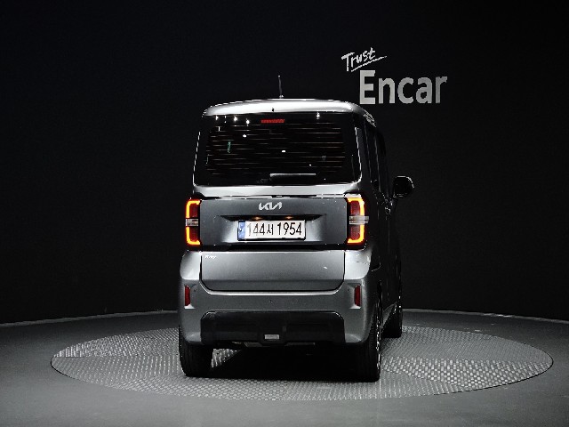 1bfc47a6cb114eadddc3b6aa3c8d2de3.jpeg