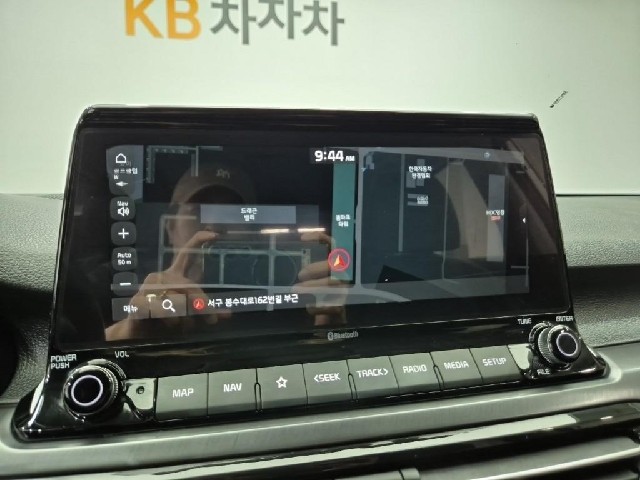 6081000524R13.jpg